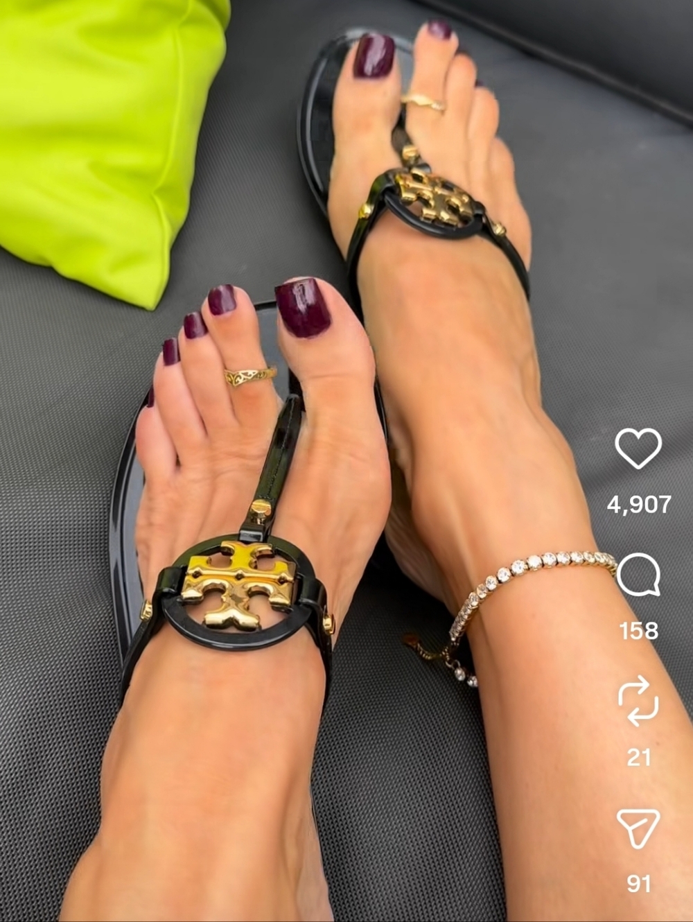 EUC Tory Burch Mini Miller Jelly Sandal